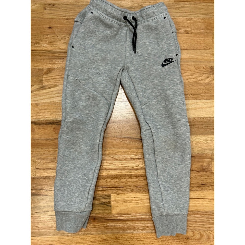 Nike Tech Fleece Joggers Kids Small Gray Streetwear Pants